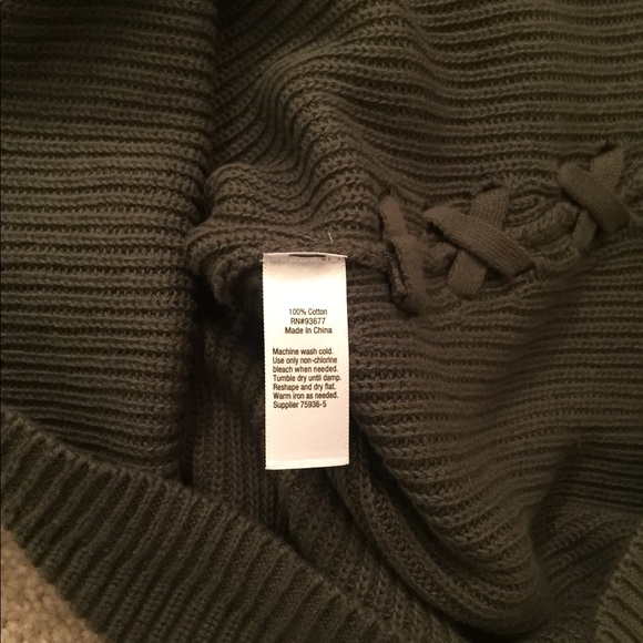 a.n.a long sleeve sweater - Picture 4 of 5